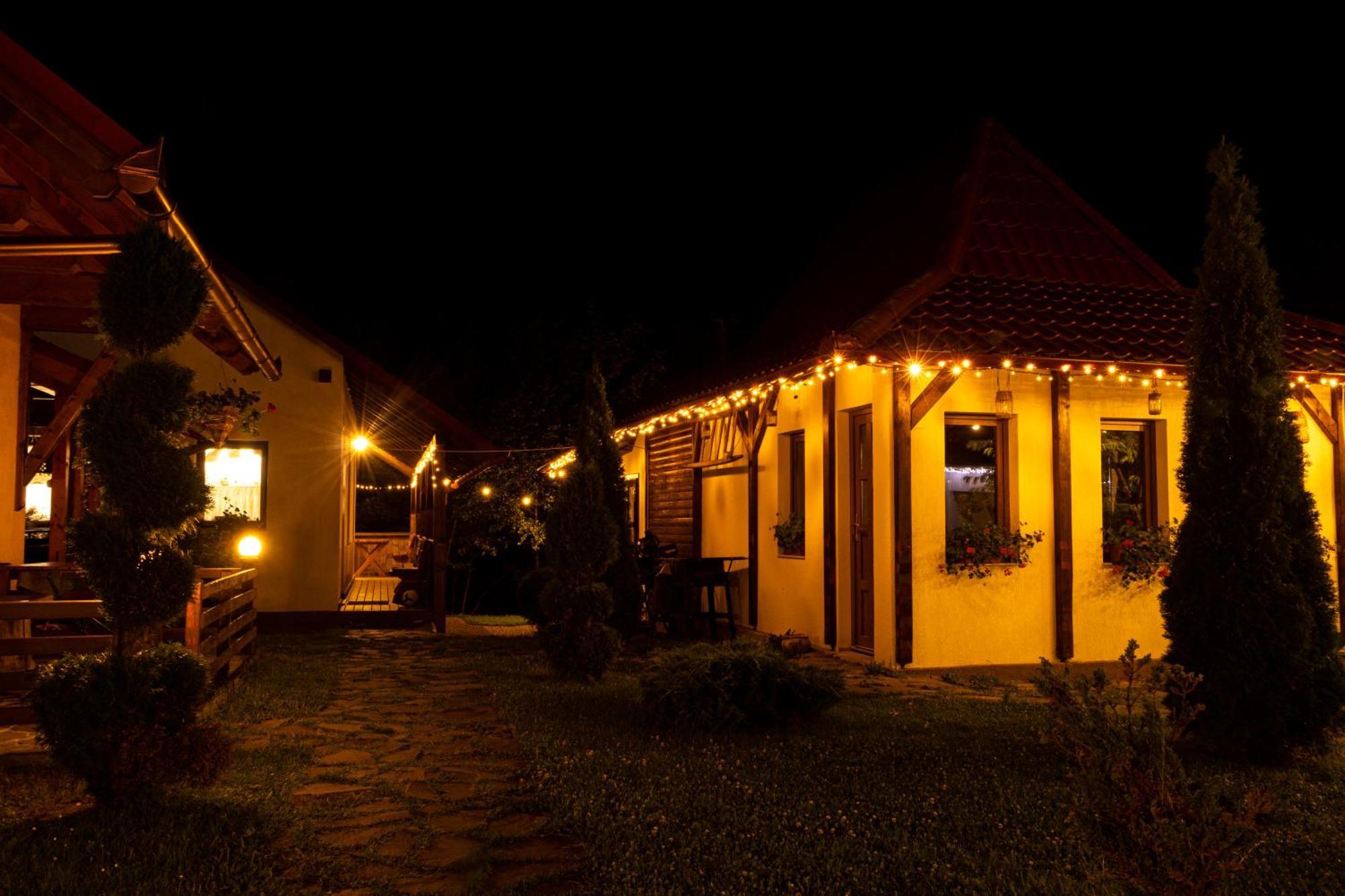 Patakmenti Panzio Spa Corund  Exterior photo